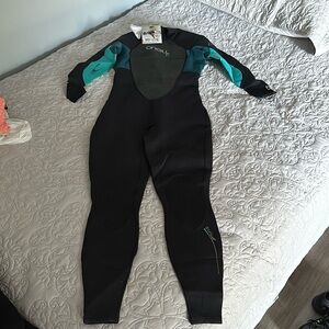 Sport O’neall  suit!